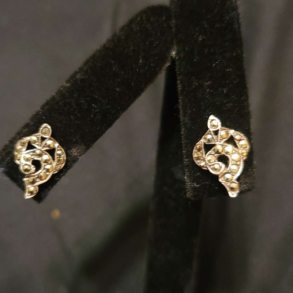 Vintage sterling silver marcasite earrings